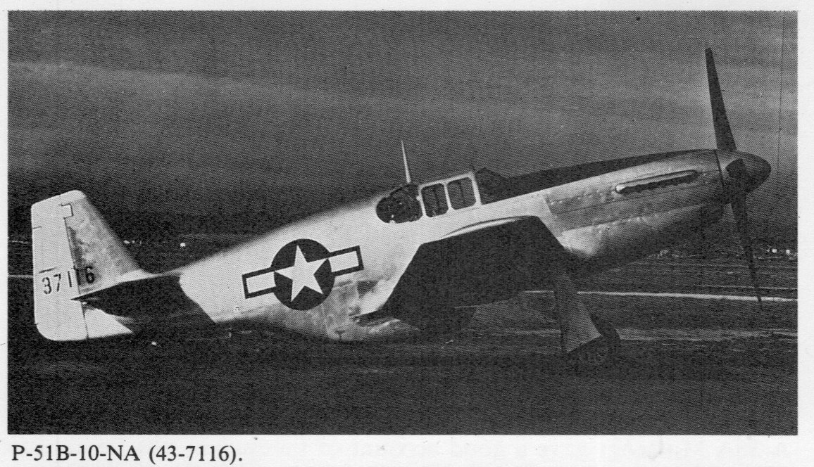 P-51B Mustang - 18.5 in wingspan - Image 3